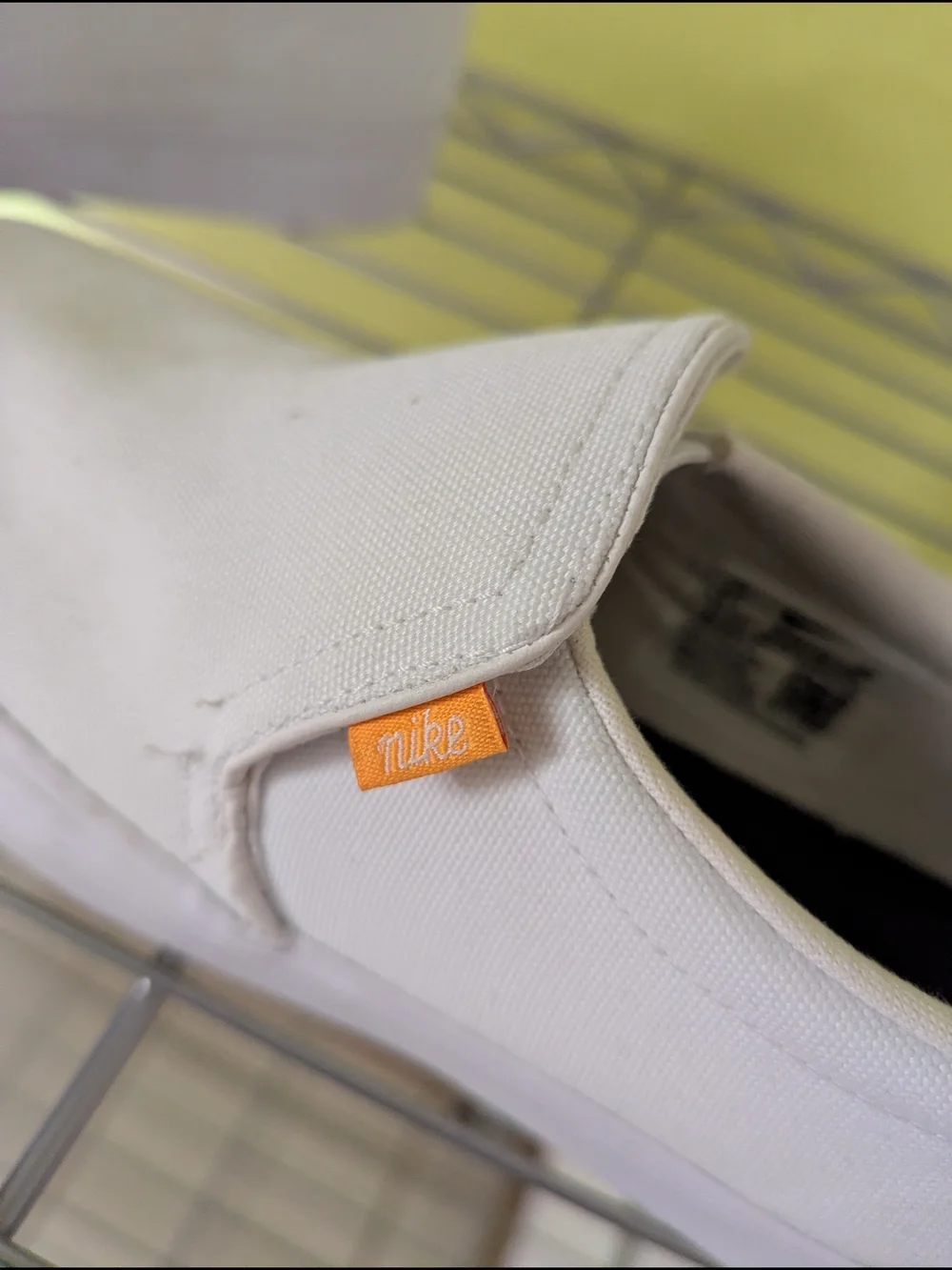Nike slip canvas
